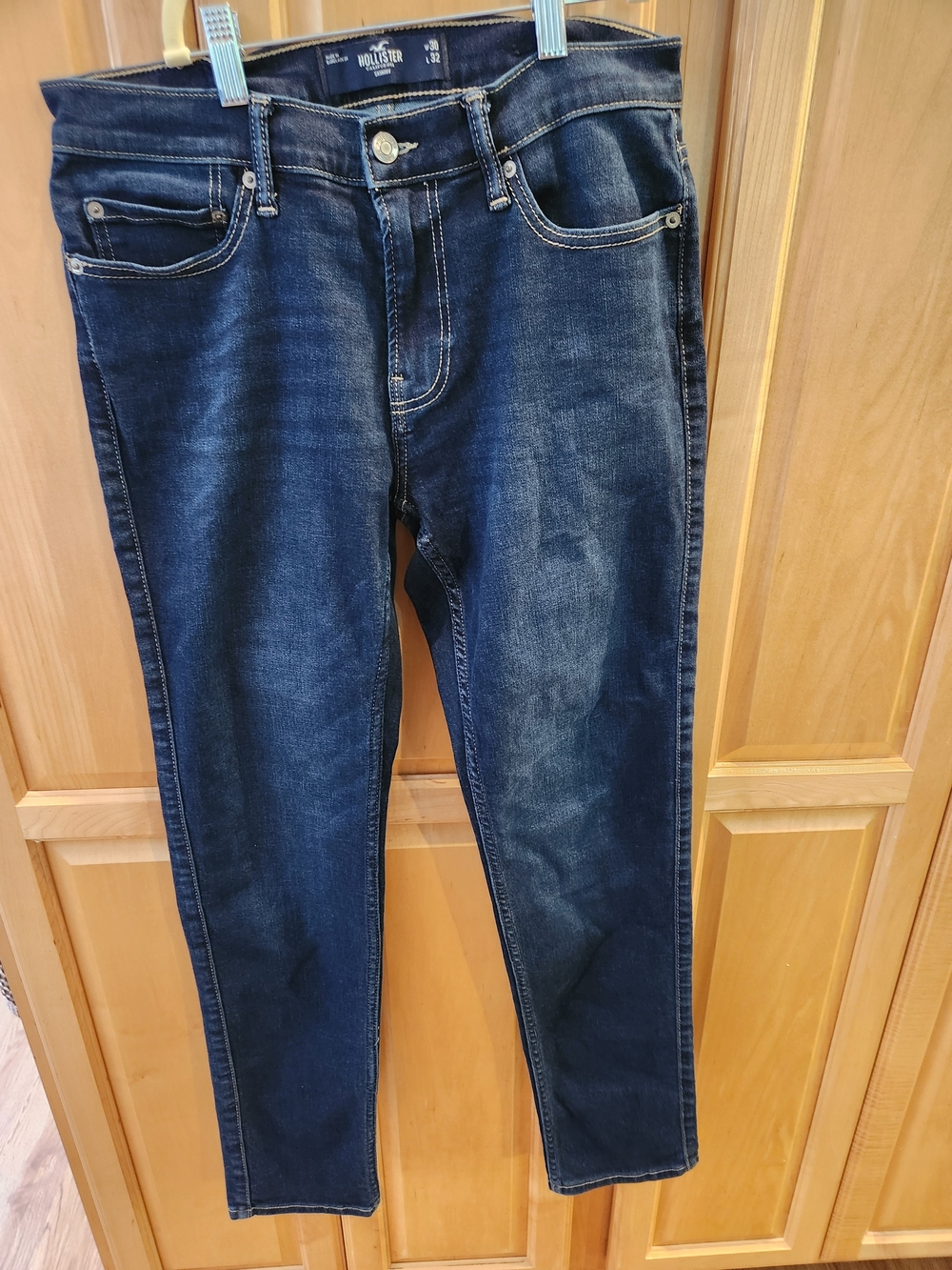 Hollister Dark Blue Women’s Skinny Jeans